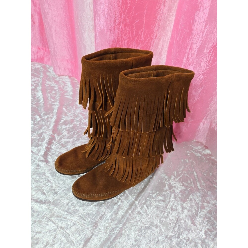 Minnetonka Moccasin 3 Layer Fringe Brown Suede Boots Size 6